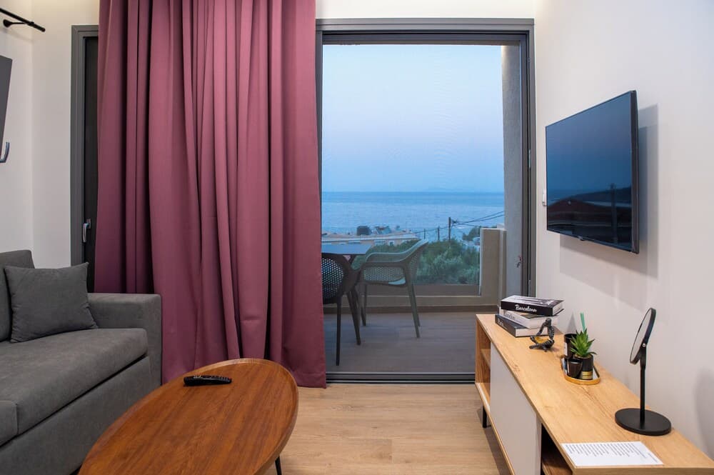 Enalis Studios & Apartments, Chios, photo 6