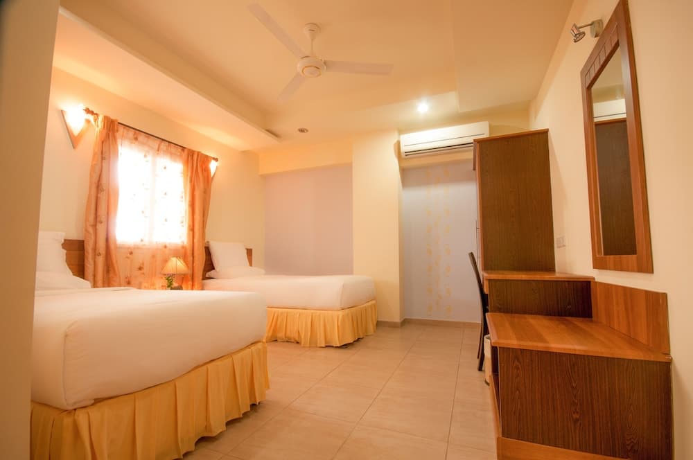 Crystal Suites, Muscat, photo 6