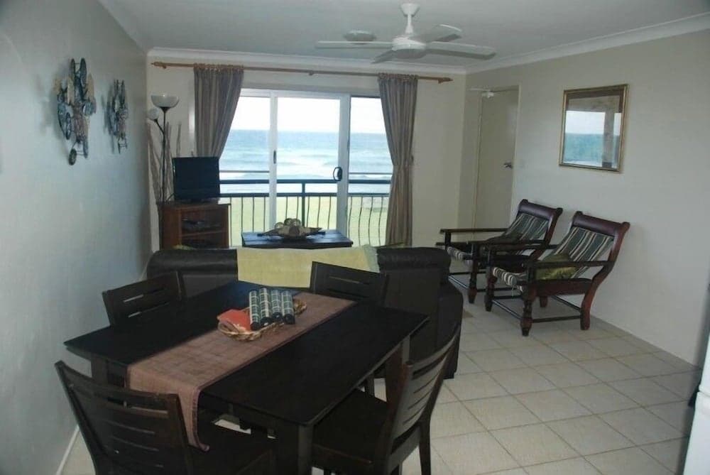 Lennox Head Beachfront Apartments, Lennox Head, photo 3