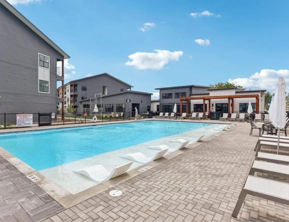 Landing Apartments Seguin, Seguin
