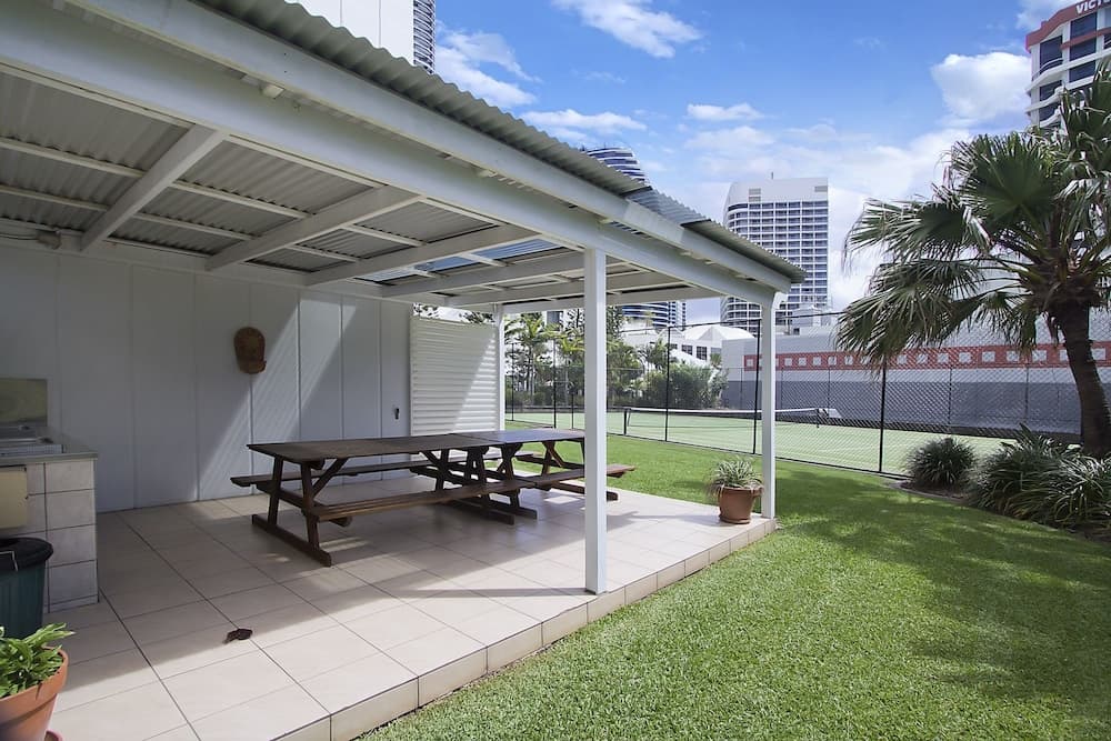 South Pacific Plaza, Broadbeach, photo 6