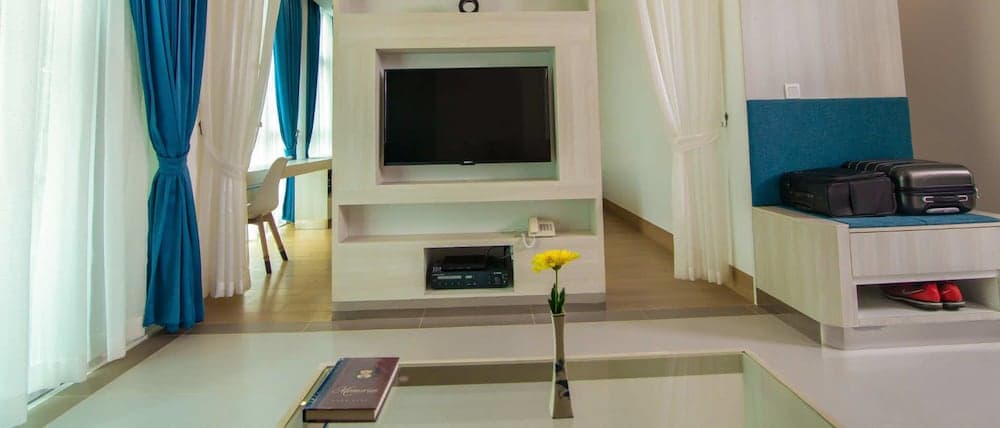 The Twin B Palace Hotel & Apartments, Phnom Penh, photo 3