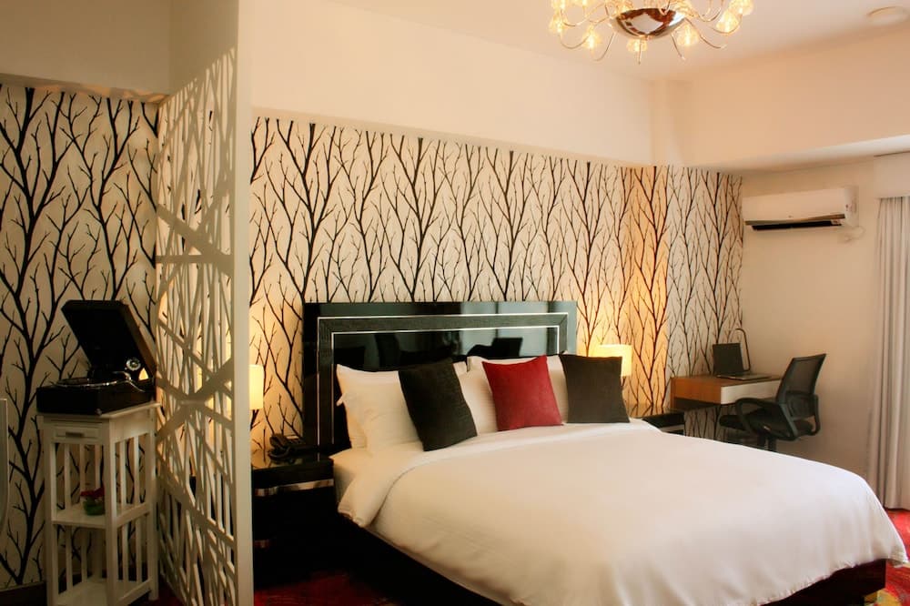 MaxStays Max Pavilion at The Venice Residences, Taguig, photo 3