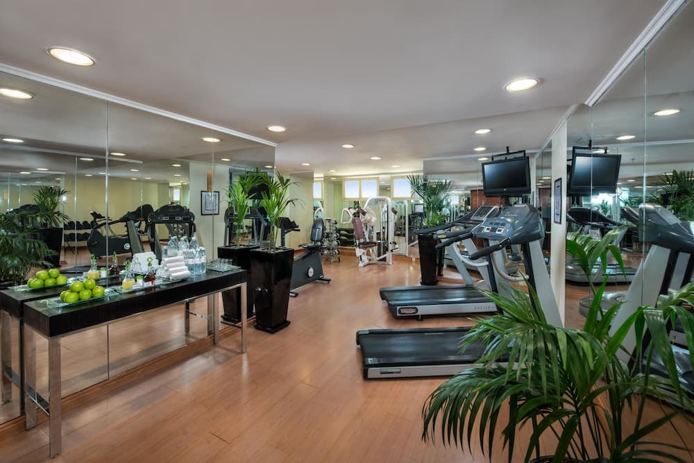 Savoy Central Hotel Apartments, Dubai, photo 2