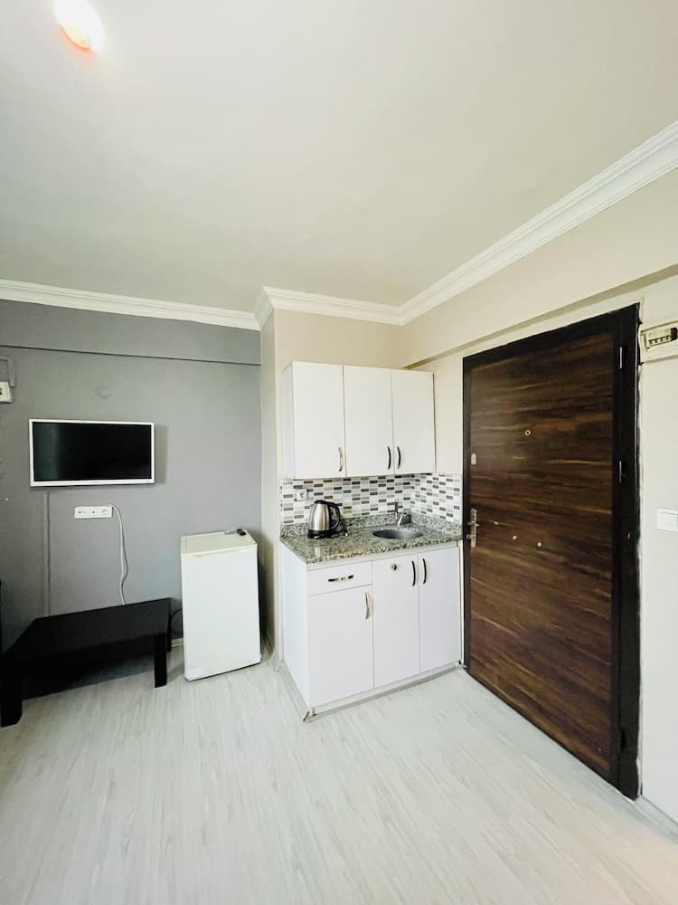 Apart 71, Istanbul, photo 4