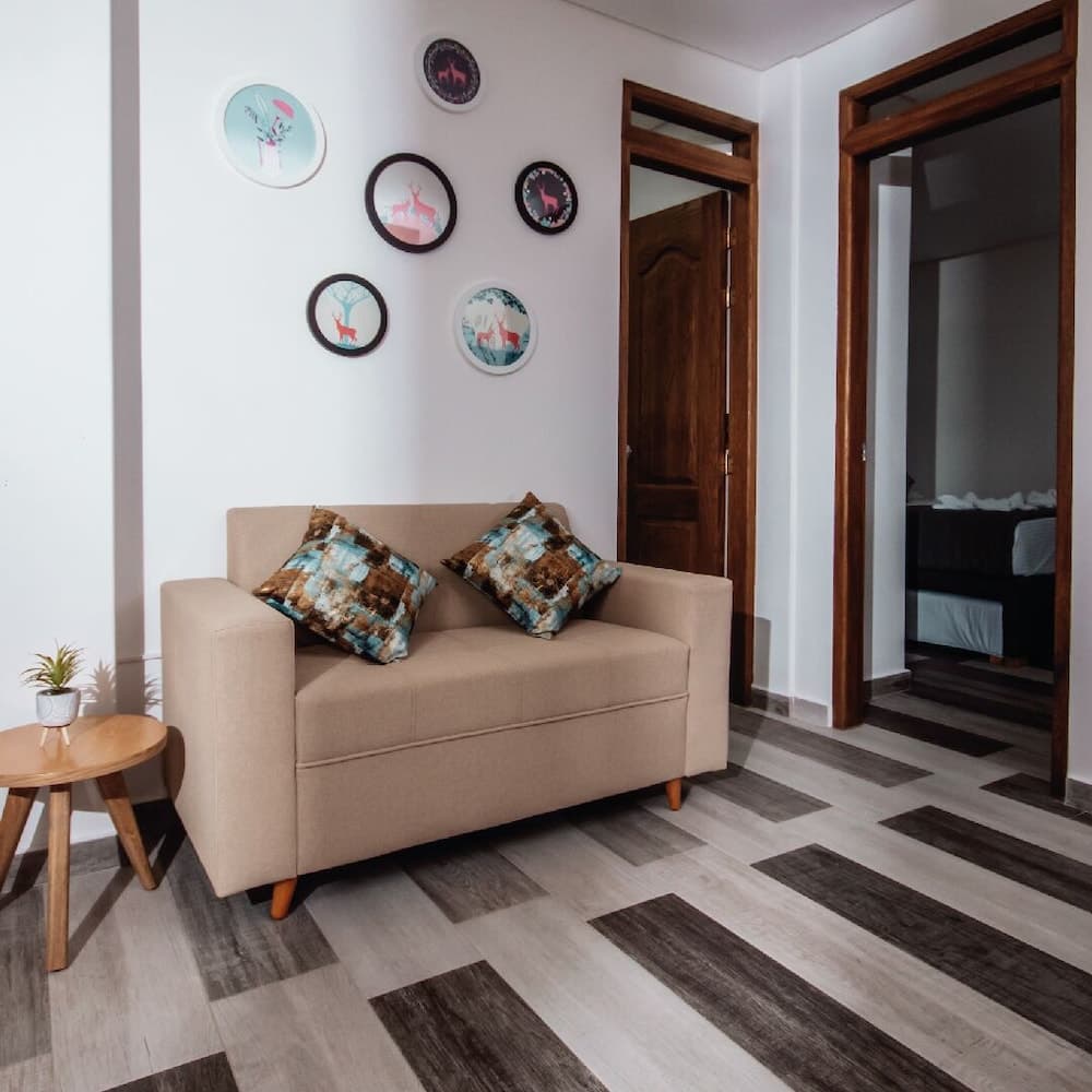 Las Palmas Aparta hotel, Guatape, photo 6