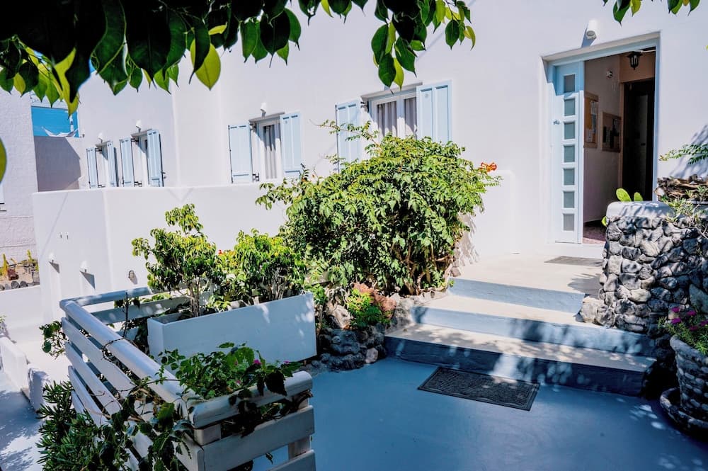 Kamarela Studios, Thira Municipal Unit, photo 4