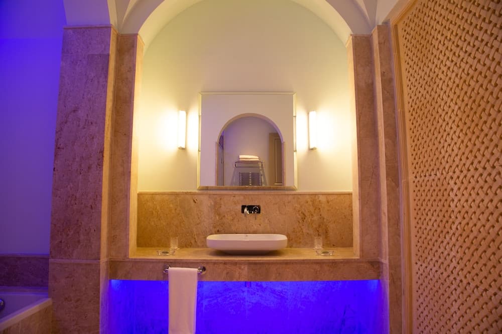 Dar Ben Turkia, Tunis, photo 4