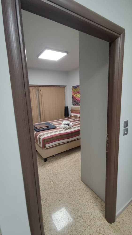 Praxitelous Apartments by Athens Urban Retreat, Athens, photo 4