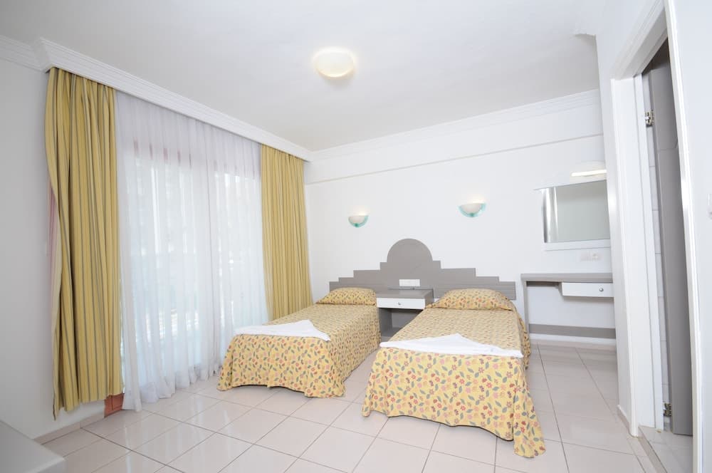 Kocer Club Apartments, Marmaris, photo 2