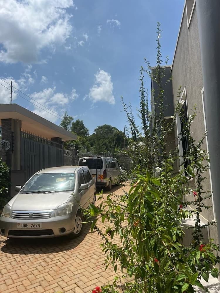 MUNDELI HOMES LTD, Kampala
