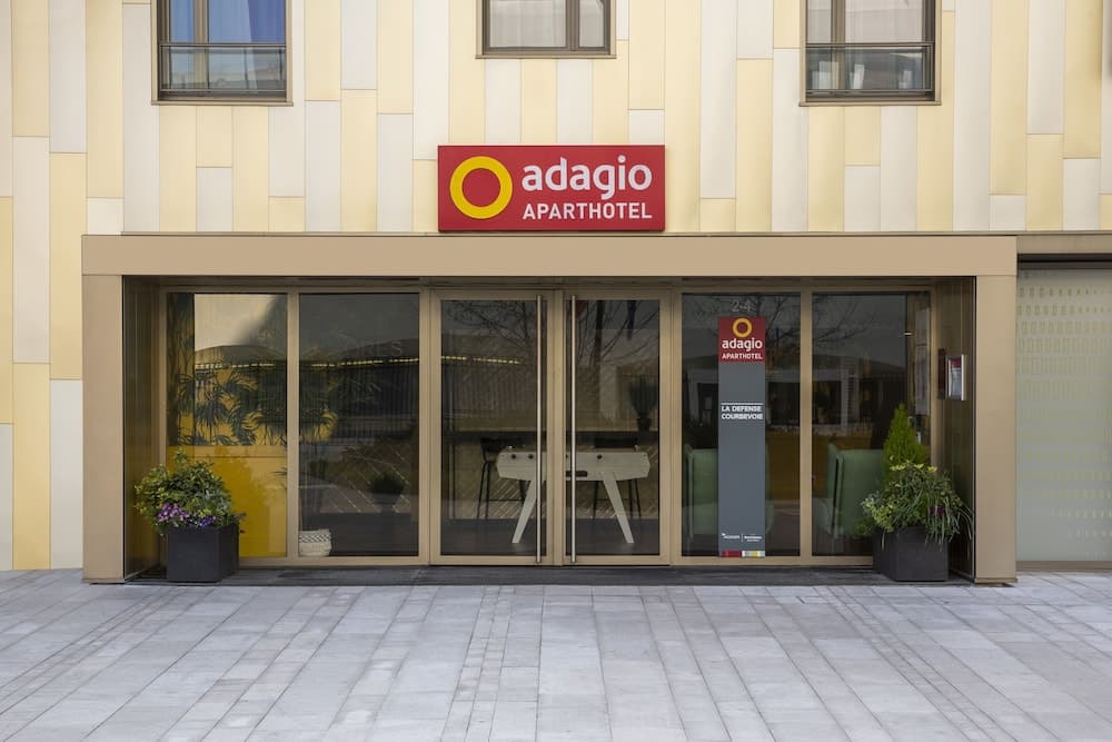 Aparthotel Adagio la Défense Courbevoie, Courbevoie