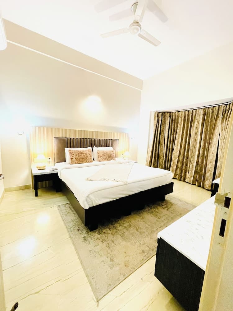 BedChambers Serviced Apartments Sector40, Gurugram, photo 3