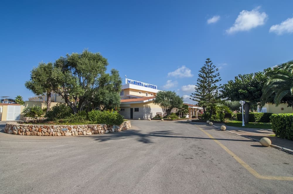Aparthotel Marinda Garden, Ciutadella de Menorca, photo 2