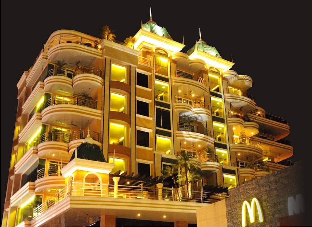 Fields Plaza Hotel, Angeles City
