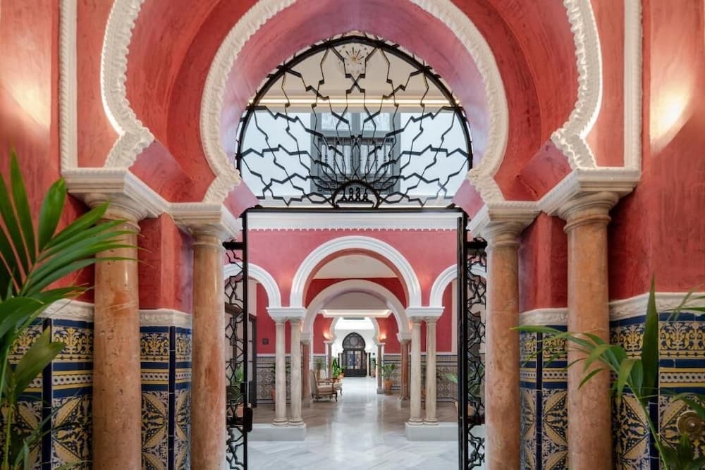 Casa Palacio Moratín by Magno Apartments, Seville