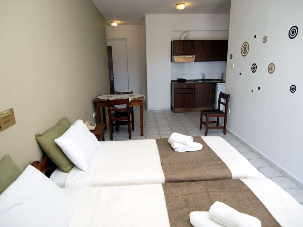 Kleopatra Traditional Hotel Apartments, West Mani, photo 5