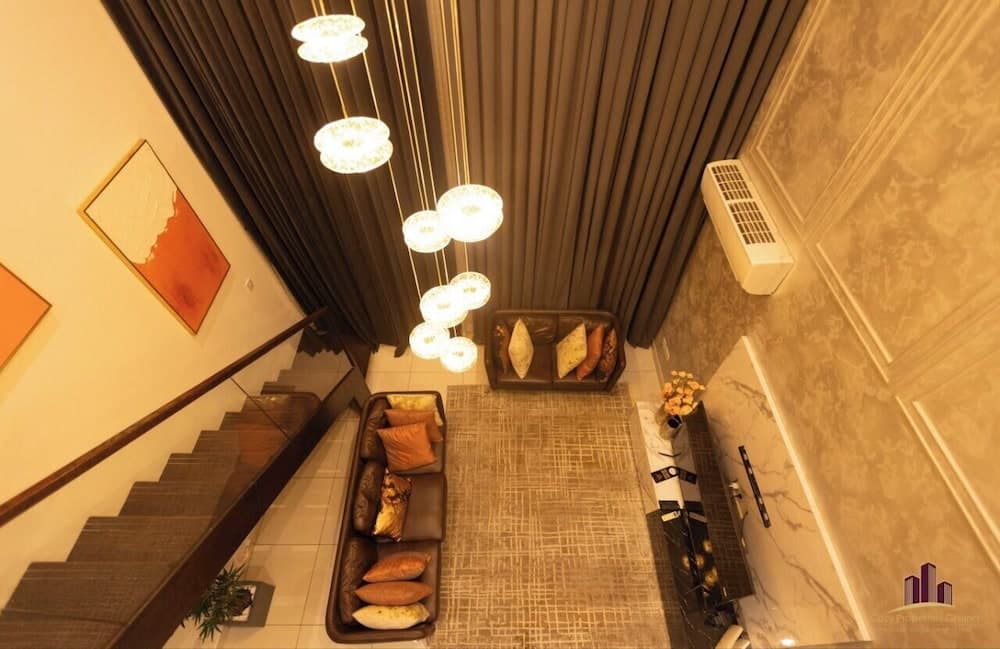 Embassy gardens luxury by Cozy, photo 5