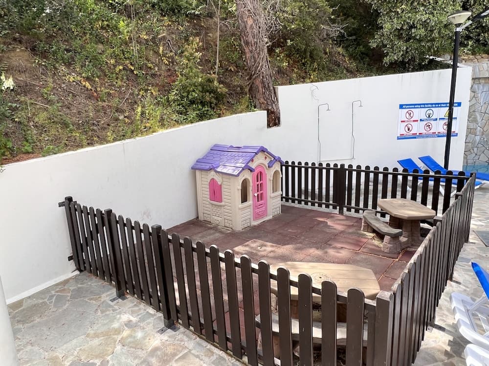 Poed Residences, Platres, photo 4