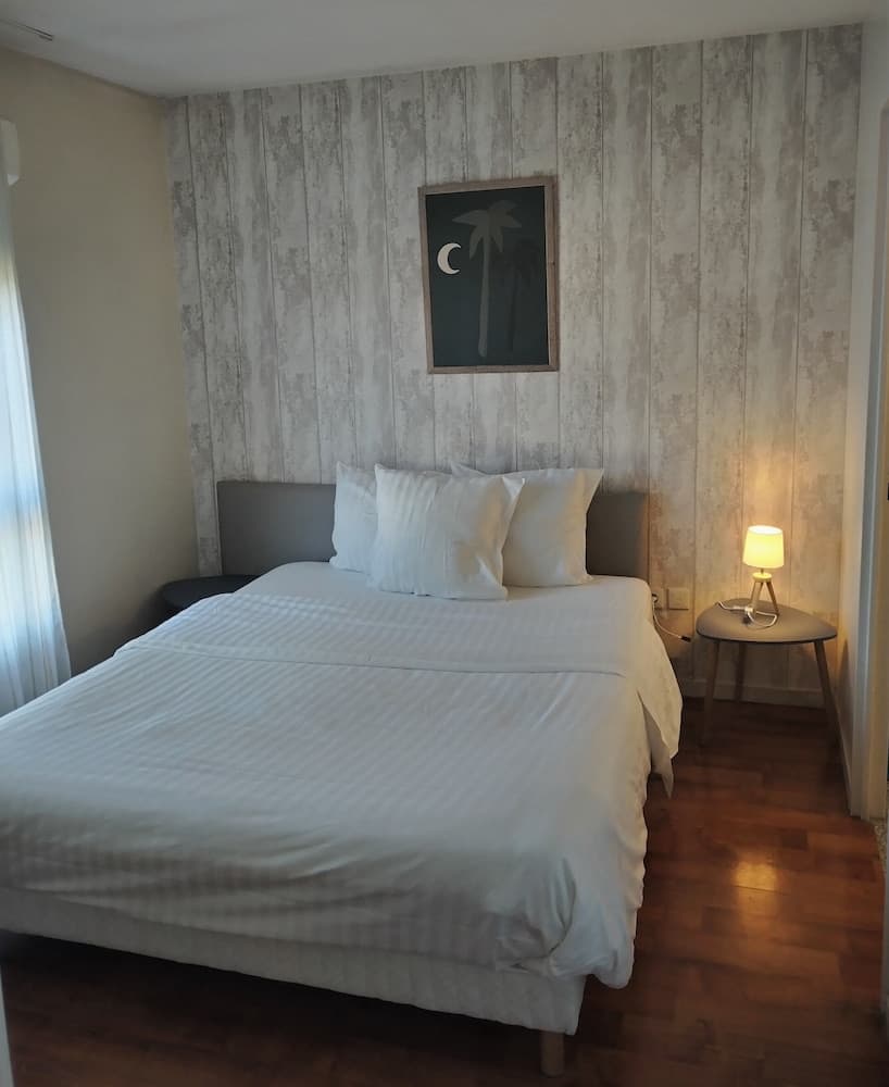 APPART HOTEL Résidence Carouge, Bretigny-sur-Orge, photo 3