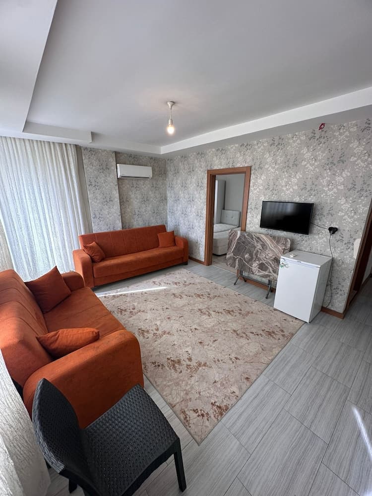 Mina Turizm Apart, Demre