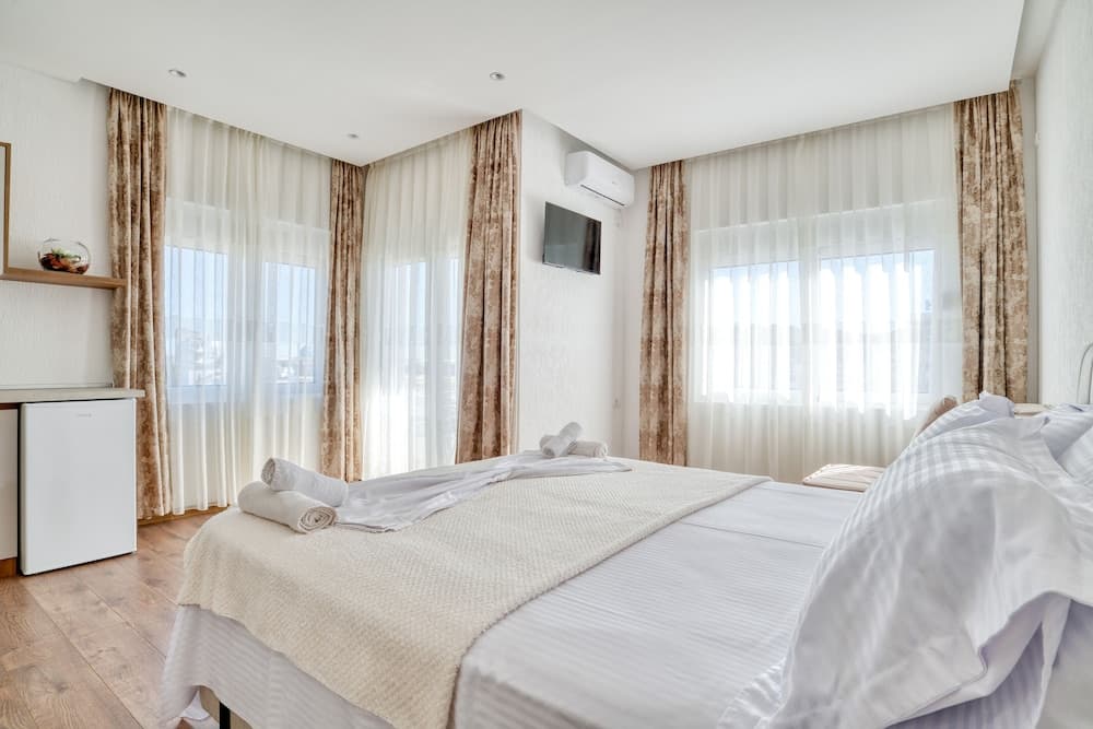 Aqua Lounge Aparthotel Ulcinj, Ulcinj, photo 4