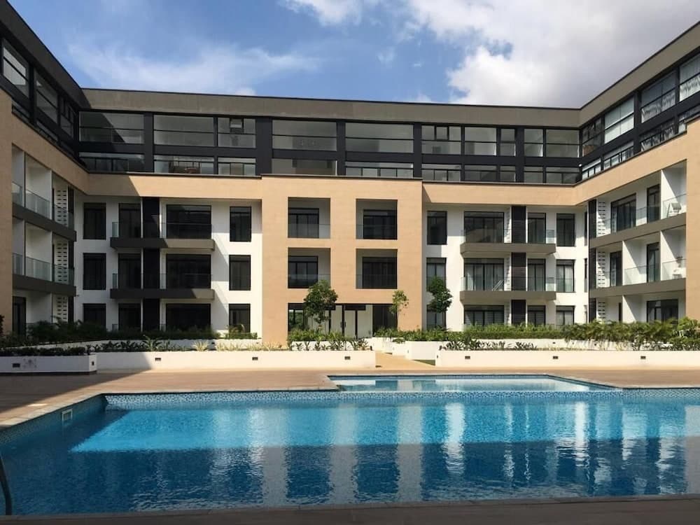 Deluxe Embassy Gardens, Accra