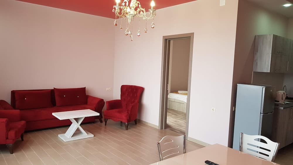 Nakashidzes Apartments, Batumi, photo 6