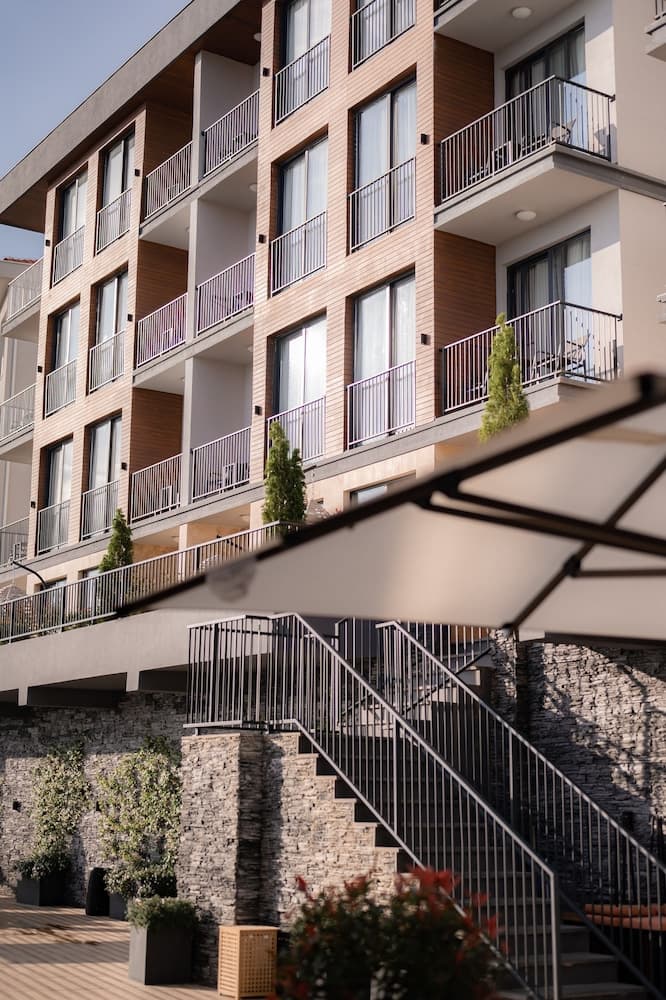Bayview Hills Luxury Residences, Kotor
