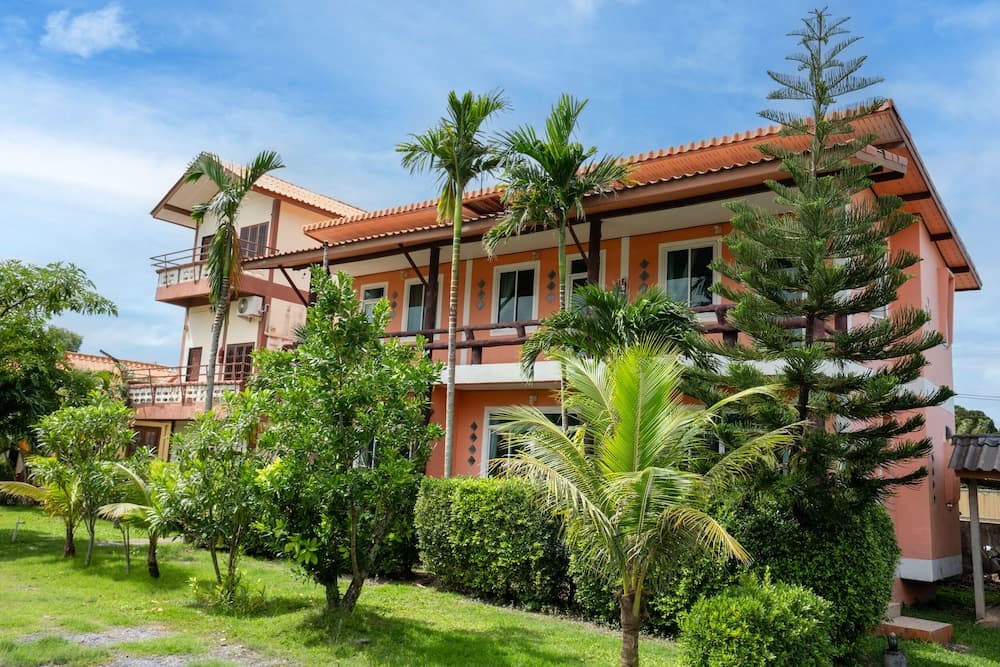 Lanta School Beach Resort, Ko Lanta, photo 3
