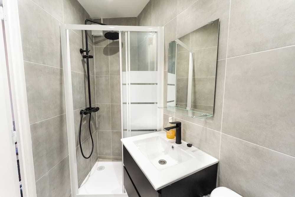 Appartements rue de Fécamp, Paris, photo 4