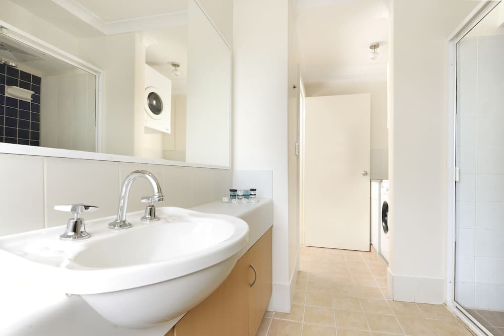 Lodestar Waterside Apartments, South Perth, photo 3