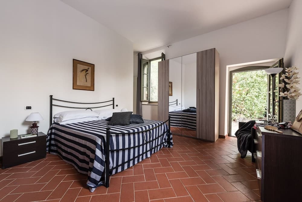Tenuta Guinigi Antico Borgo di Matraia, Capannori, photo 3