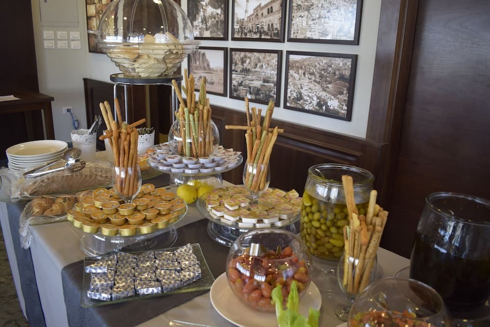 Shams al weibdeh hotel apartment, Amman, photo 2