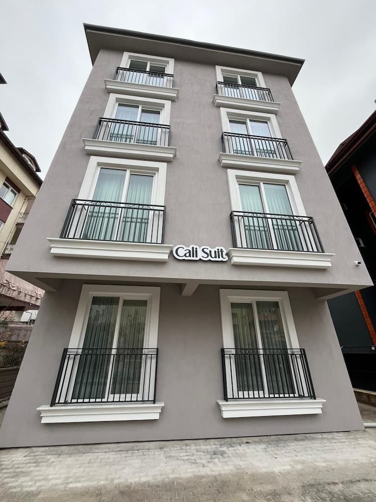 Cali suit, Denizli, photo 2