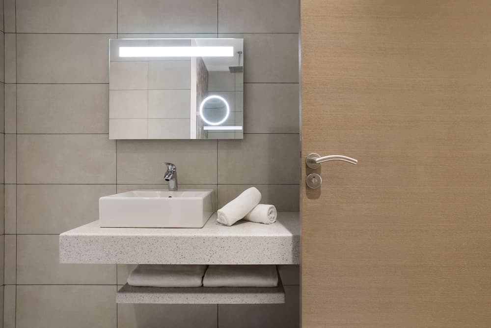 Radisson Serviced Apartments Antananarivo City Centre, Antananarivo, photo 2