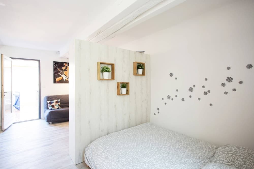 GregBnb - Le Lacordaire - Toulon Ouest, Toulon, photo 3