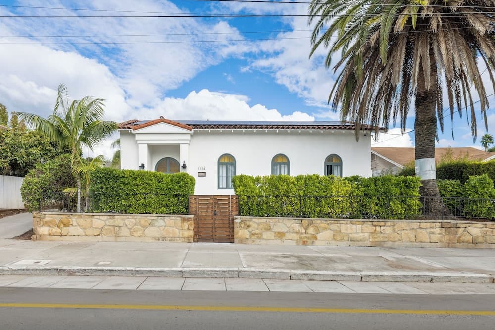 Casa Castillo, Santa Barbara