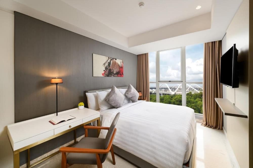 Three-bedrooms, Oakwood Apartments Pik Jakarta, Jakarta, photo 4