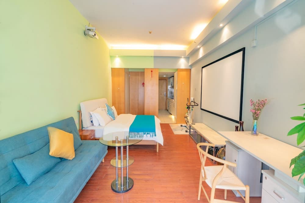 Private-Enjoyed Home Apartment Hotel of R&F Wales Apartment, Guangzhou, photo 3