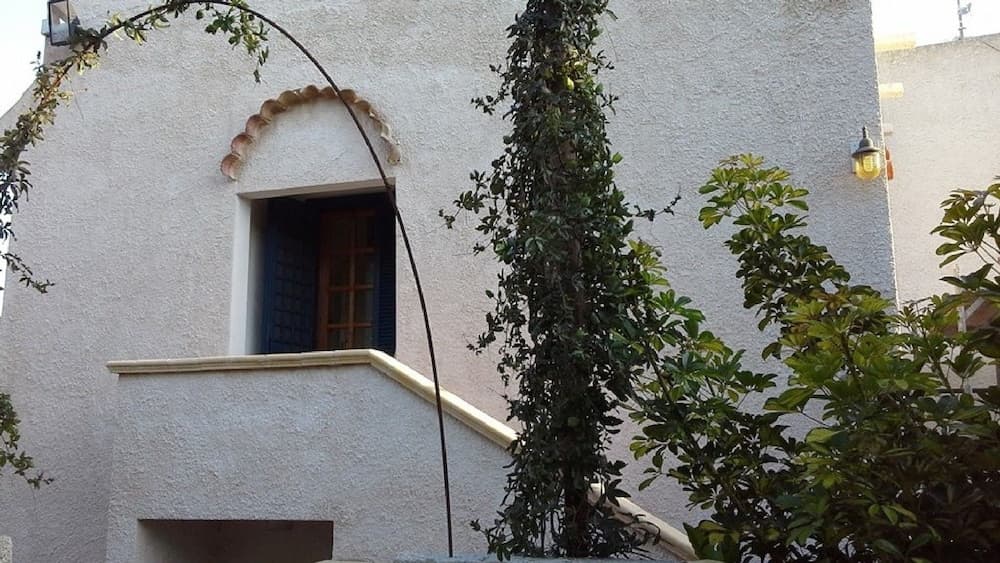 A Casa di Amici, Salve