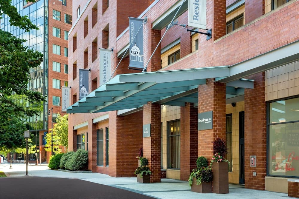 Residence Inn by Marriott Boston Cambridge, Cambridge