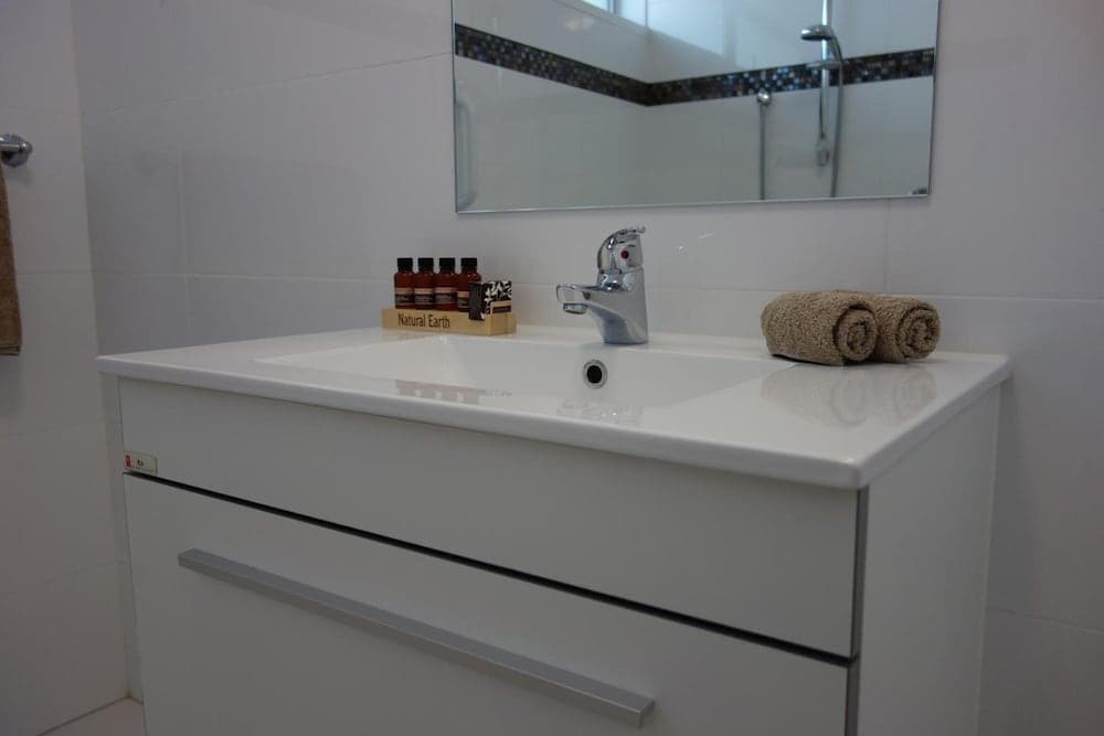 Parakai Springs Lodge, Helensville, photo 5