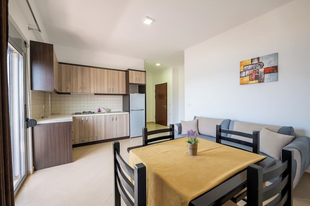 SoleLuna Aparthotel, Sarande, photo 6