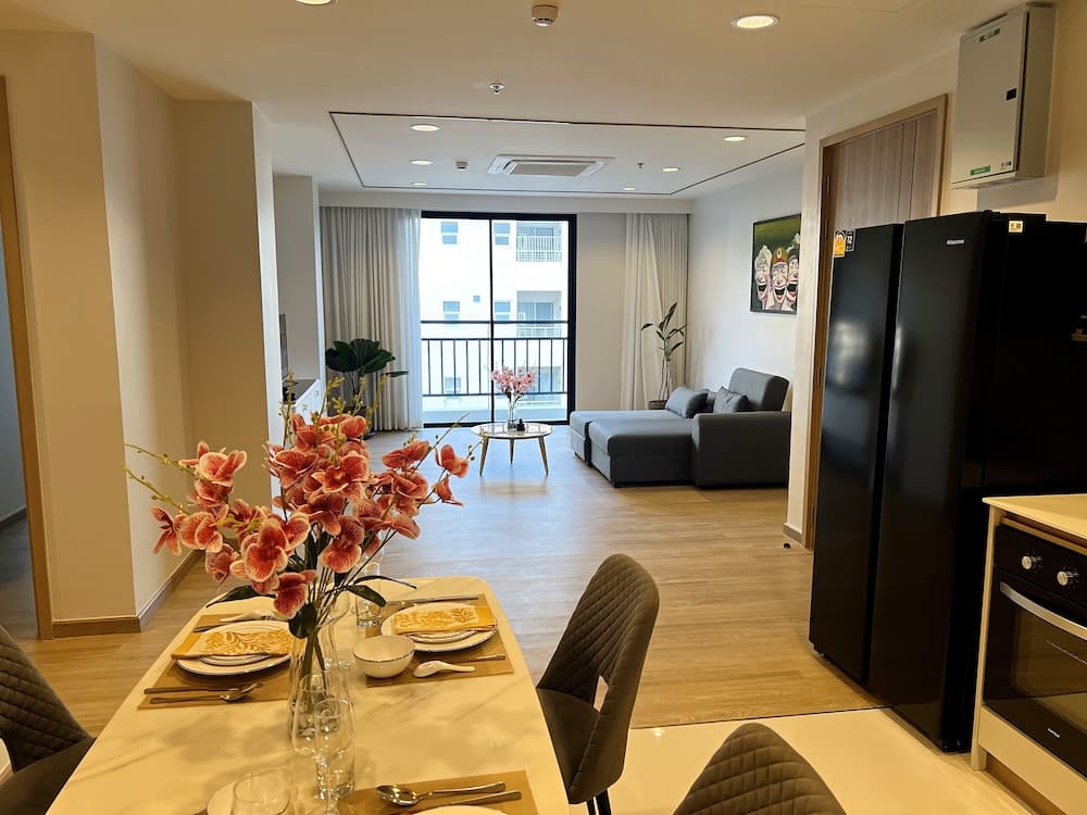 Sathorn 111, Bangkok, photo 2