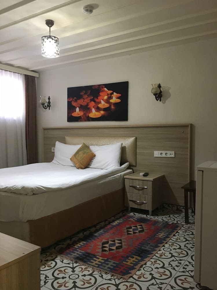 Hotel room at Jasmine Apartment
