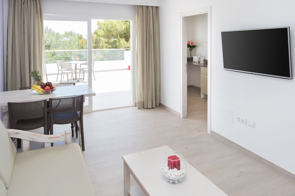 Apartamentos Typic Art, Ibiza, photo 6