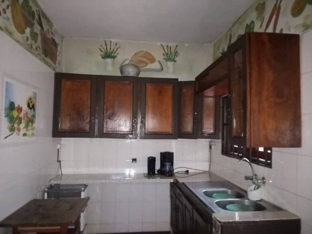 Hotel Résidence Georges Colette Abidjan, Abidjan, photo 5