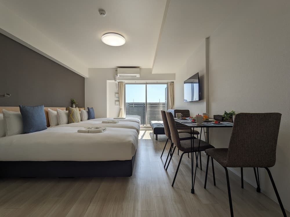 ESLEAD HOTEL Osaka Shinsaibashi, Osaka