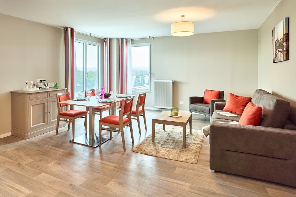 Zenao Appart'hôtels Suresnes, Suresnes